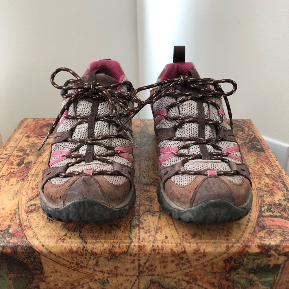 Merrel Gore-Tex hiking shoes, size 8.5